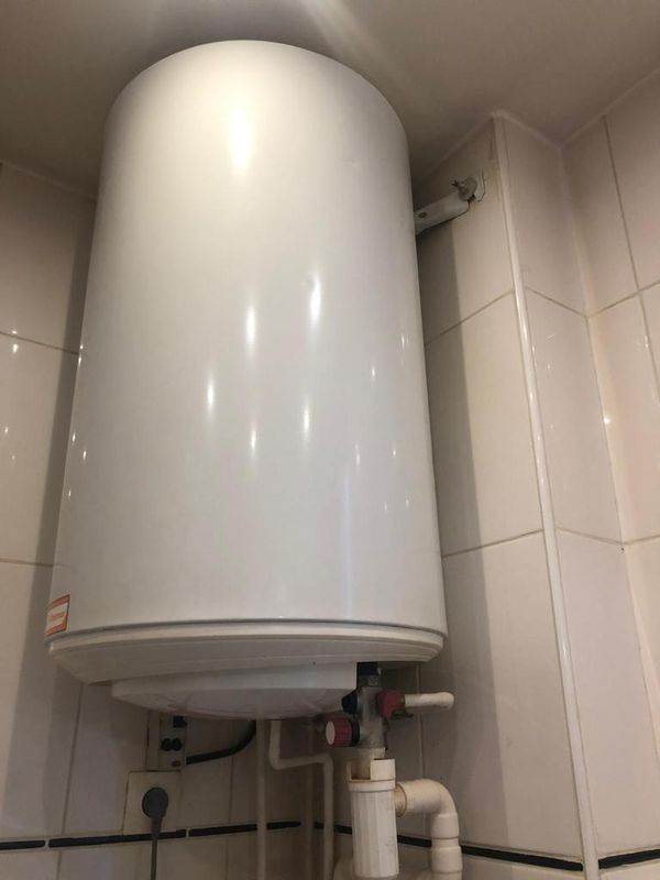 Remplacement chauffe-eau salle de bain